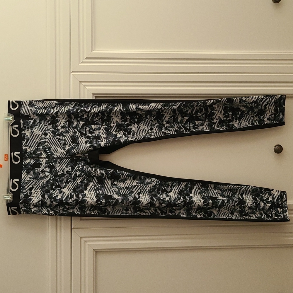 GapFit Gfast leggings size L